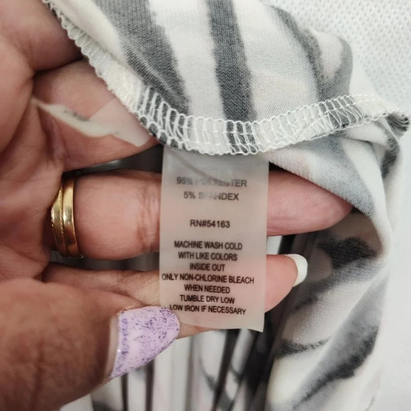 Calvin Klein Draped Neck Top Women Size S Black White Pink 3/4 Slv Work Career - Picture 5 of 5